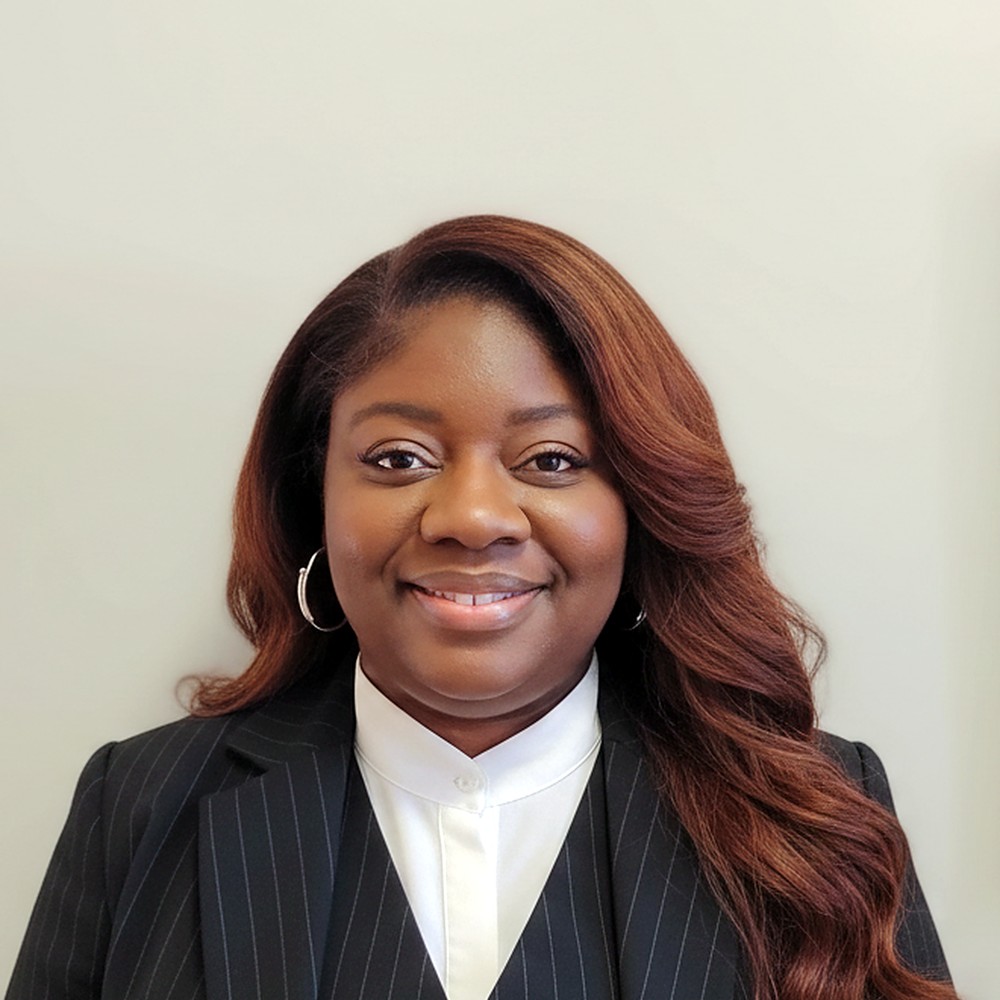 Demetruis “Dee” Curtis, Real Estate Broker